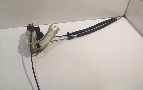 Hyundai Sonata Rear door lock