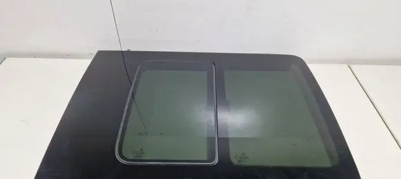 Volkswagen Caddy Sliding door window/glass 2K5847758AM