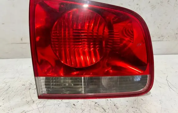 Volkswagen Touareg I Tailgate rear/tail lights 28269003