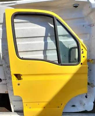 Renault Master II Front door 7751474637