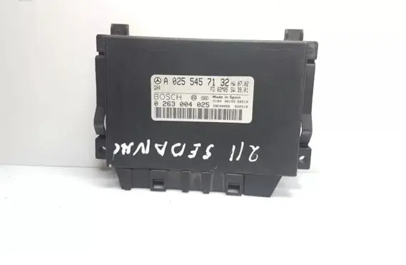 Mercedes-Benz E W211 Parking PDC control unit/module A0255457132