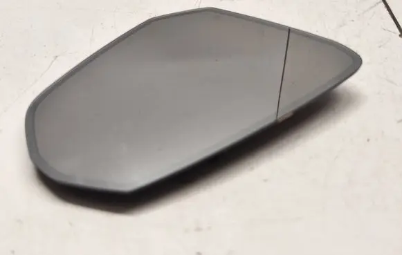Audi Q2 - Wing mirror glass 81A857536G 9252157001 M29514
