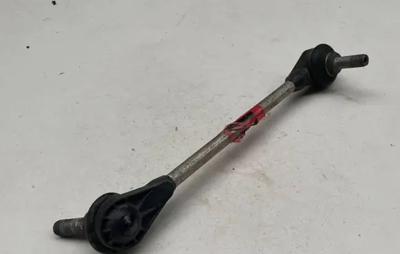 Volkswagen Polo V 6R Rear glass lock/latch Q983 7E0411317A