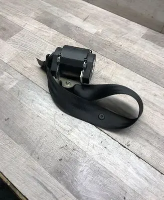 Audi Q5 SQ5 Rear seatbelt 000090H 621421000