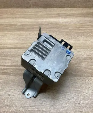 Toyota Prius (XW30) Power steering control unit/module 8965047240 1129003791