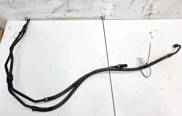 Volkswagen PASSAT B5.5 Power steering hose/pipe/line
