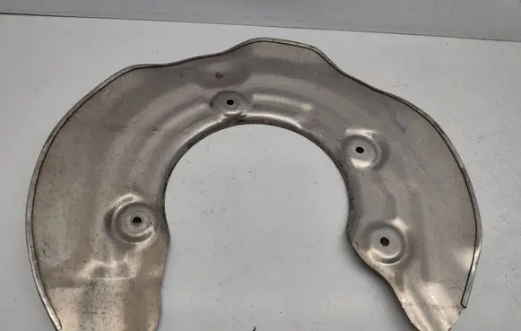 BMW X3 G01 Rear brake disc plate dust cover 6870531 34206870531