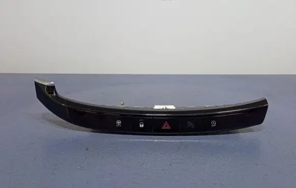 Fiat Tipo Hazard light switch 07357352310