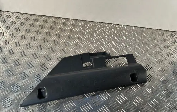 Dashboard lower bottom trim panel