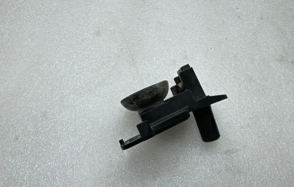Jaguar F-Pace Radiator support slam panel bracket GX738K007BD