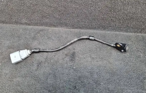 Audi A4 S4 B7 8E 8H Camshaft position sensor 03G957147C