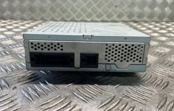 Mercedes-Benz CLS C219 Sound amplifier A2118706689
