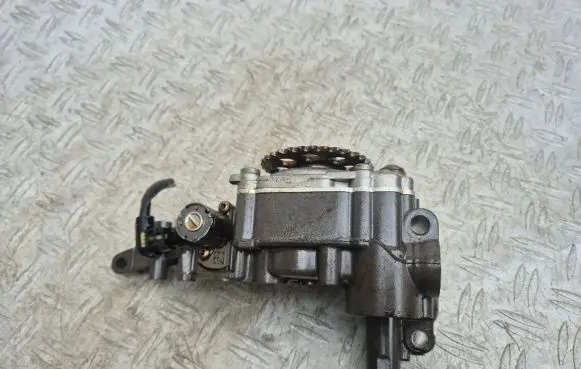 Mercedes-Benz GLE (W166 - C292) Oil pump R2781810601 R2781810620