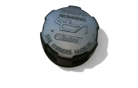 Volvo V70 Oil filler cap 