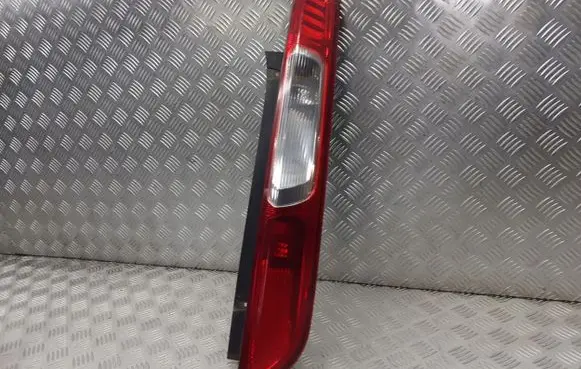 Ford Focus Rear/tail lights 4M51-13404-A