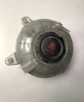 Volkswagen Jetta USA Coolant expansion tank/reservoir 5QM121407B