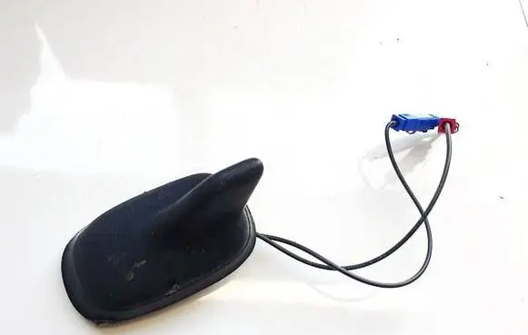 Volkswagen PASSAT B7 Aerial GPS antenna 3C0035507N