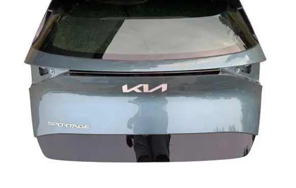 KIA Sportage Truck tailgate