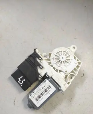 Seat Altea XL Rear door window regulator motor 1K0959704M 995915332