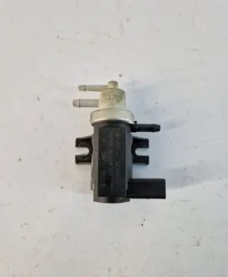 Skoda Fabia Mk1 (6Y) Turbo solenoid valve 1J0906627A