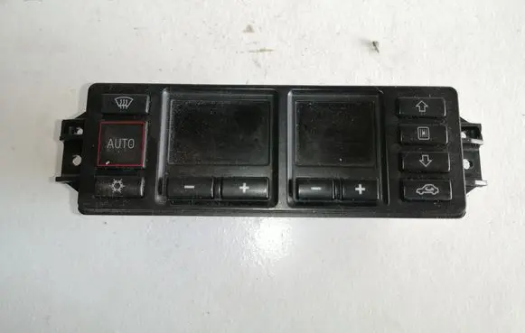 Audi A3 S3 8L Climate control unit 8L0820043B