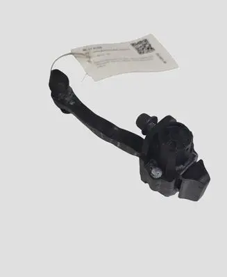 Volvo V40 Front door check strap stopper 31299810