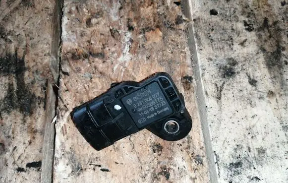 Air pressure sensor