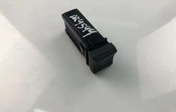 Toyota RAV 4 (XA50) Other switches/knobs/shifts M77419