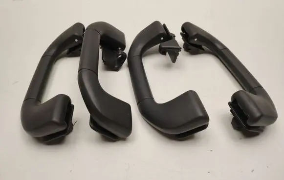 Mercedes-Benz E W212 Front interior roof grab handle A2048100051