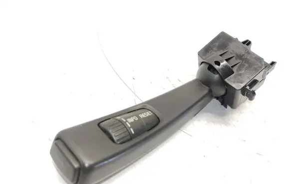 Volvo C30 Indicator stalk 17D770