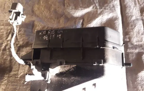 KIA Rio Fuse module