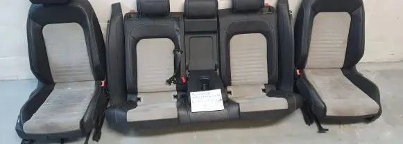 Seat set