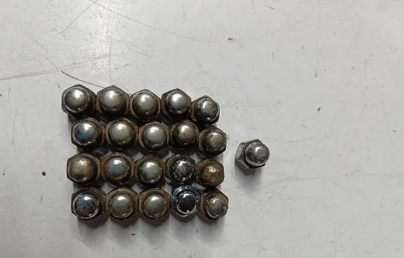 Hyundai ix35 Nuts/bolts f2651