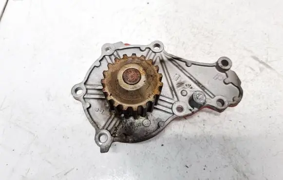 Peugeot 308 Water pump 
