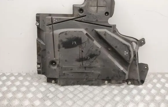 BMW X1 F48 F49 Fuel tank bottom protection 7354759