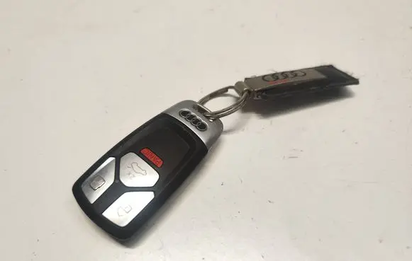 Ignition key/card