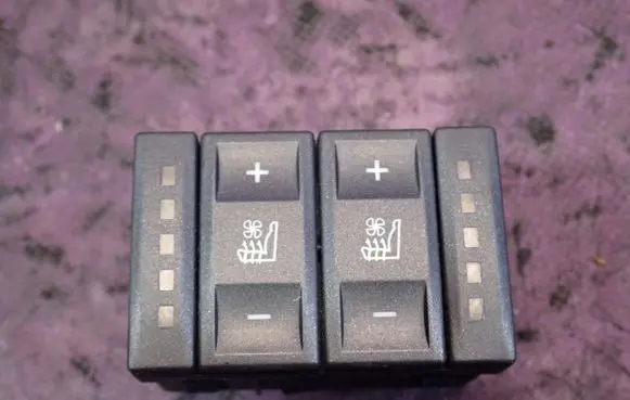 Ford Mondeo Mk III Seat heating switch 2S7T14D718AC