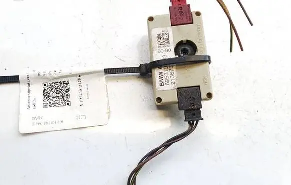 BMW 5 E60 E61 Antenna control unit 695319103 21367510