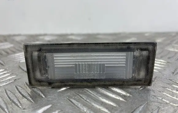 KIA Sorento Number plate light