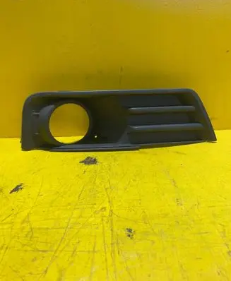 Ford C-MAX I Front bumper lower grill 3M51R19953AL