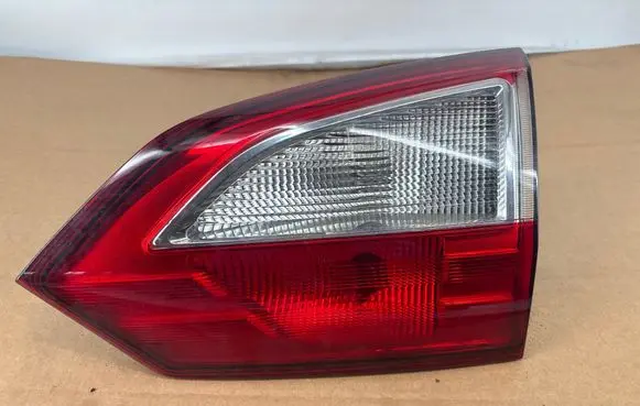 Ford Grand C-MAX Tailgate rear/tail lights 89501748 AM5113A602AD