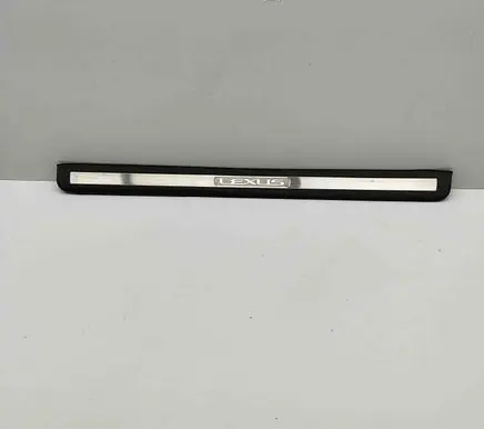 Lexus GS 300 400 430 Front sill trim cover 6791230110 6791230100