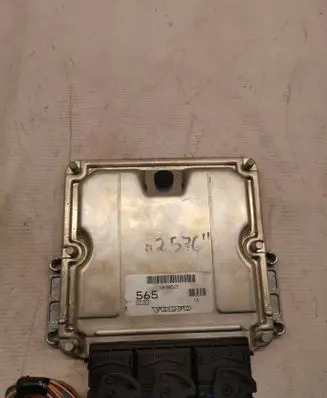 Volvo S40, V40 Engine control unit/module 30630565 EDC15C3