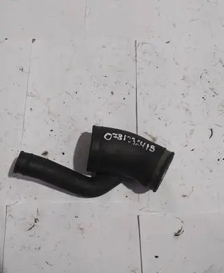 Audi A6 Allroad C5 Turbo air intake inlet pipe/hose 078133241B