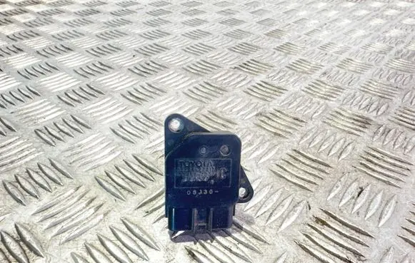 Toyota Yaris Mass air flow meter 2220422010 1974002030