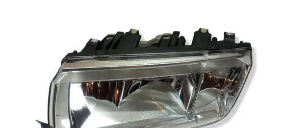 Skoda Fabia Mk1 (6Y) Headlight/headlamp 6Y1941015R