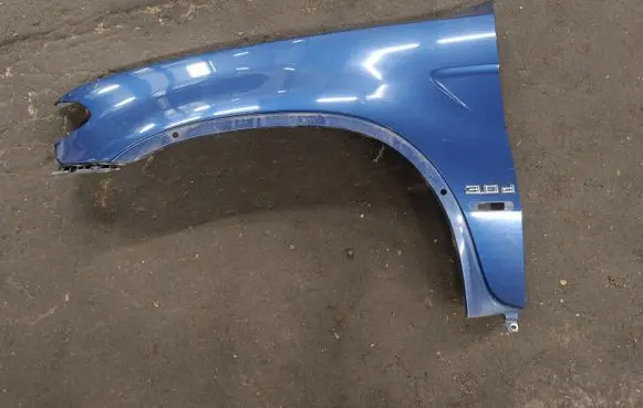 BMW X5 E53 Fender