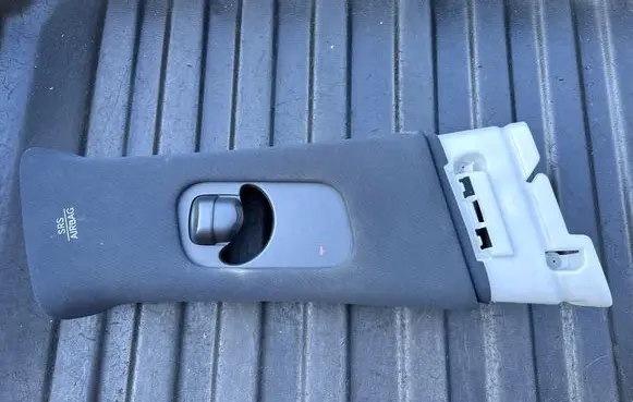 Infiniti FX (B) pillar trim (top) 769321BA0A 769131CA0A