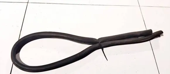 Rover 75 Rubber seal rear door 
