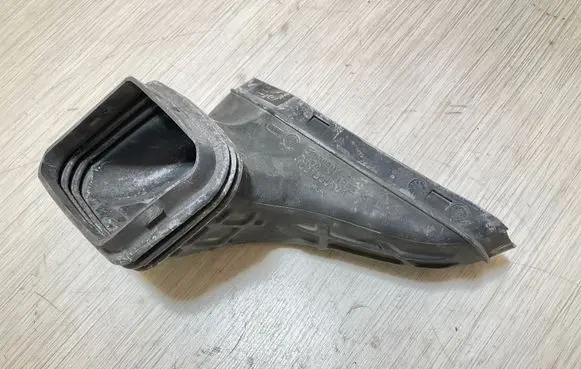Audi A4 S4 B8 8K Air intake duct part 1021300S01